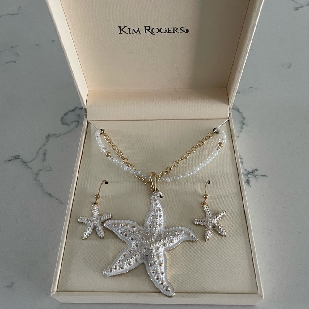Starfish necklace